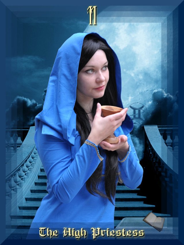 high_priestess_v2_by_gemsnake_ii-d4bmnek