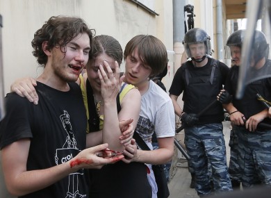 putin-signs-anti-gay-propagan