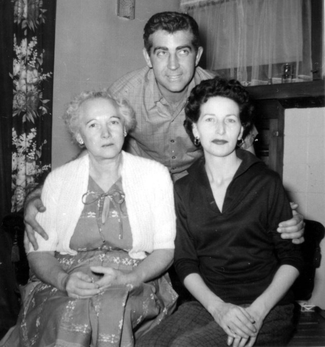 Prescos 1956 Melba, Vic & Rosemary