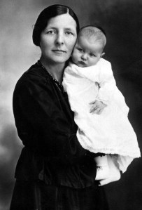 Rosamonds 1914 Mary & Bonnie