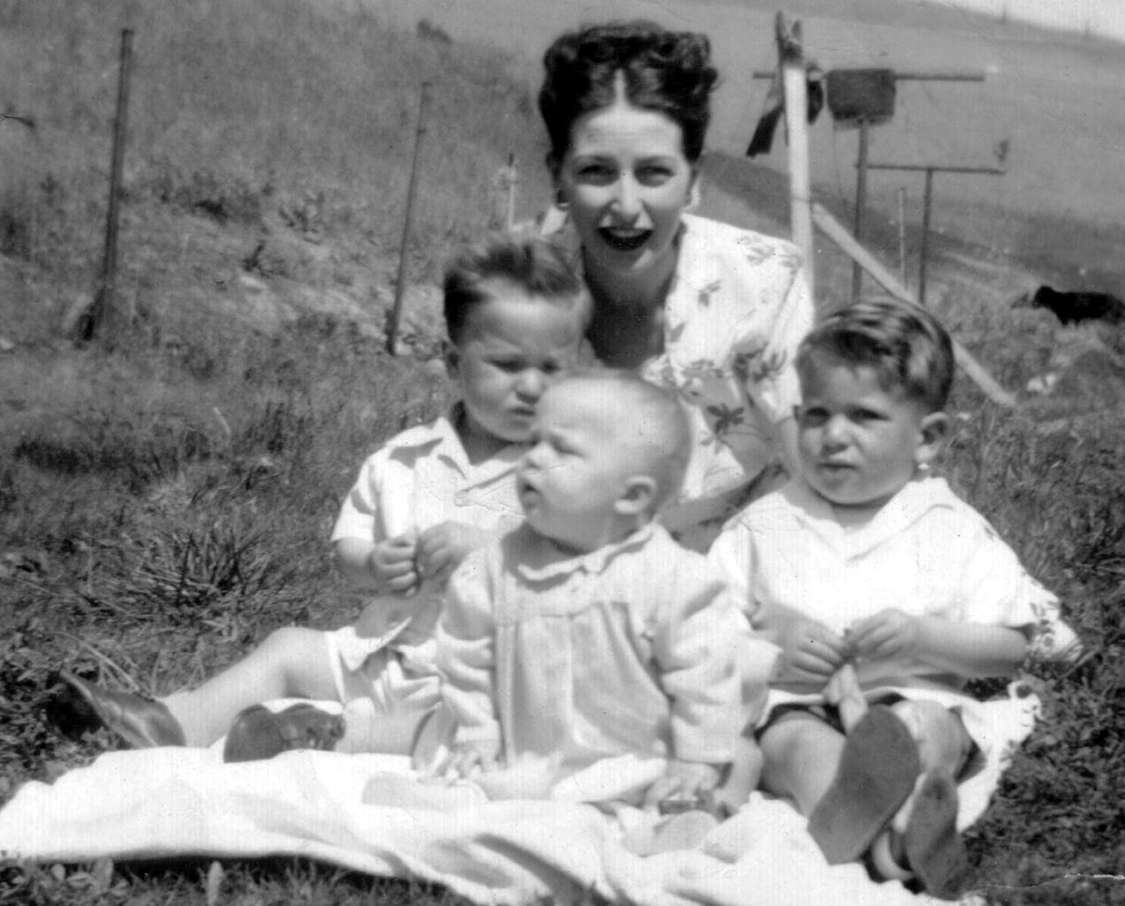 prescos-1947-greg-christine-rosemary-mark-copy