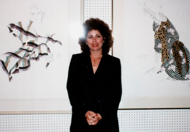 christine-1980-with-paintings