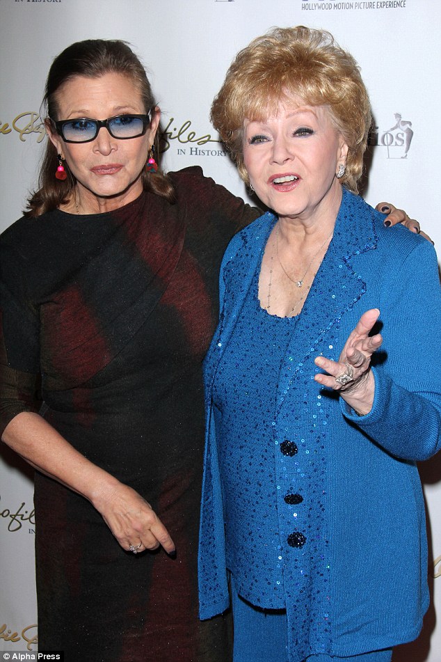 3bab836b00000578-4071610-image-a-50_1482960560661