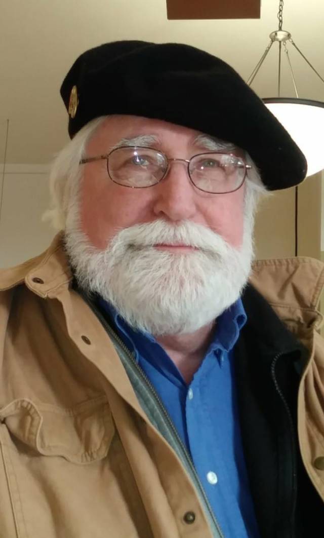 This image has an empty alt attribute; its file name is greg-greg3.jpg