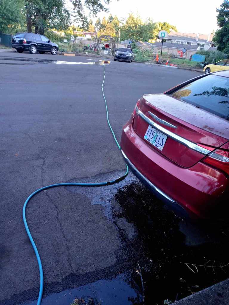 This image has an empty alt attribute; its file name is montan5.jpg